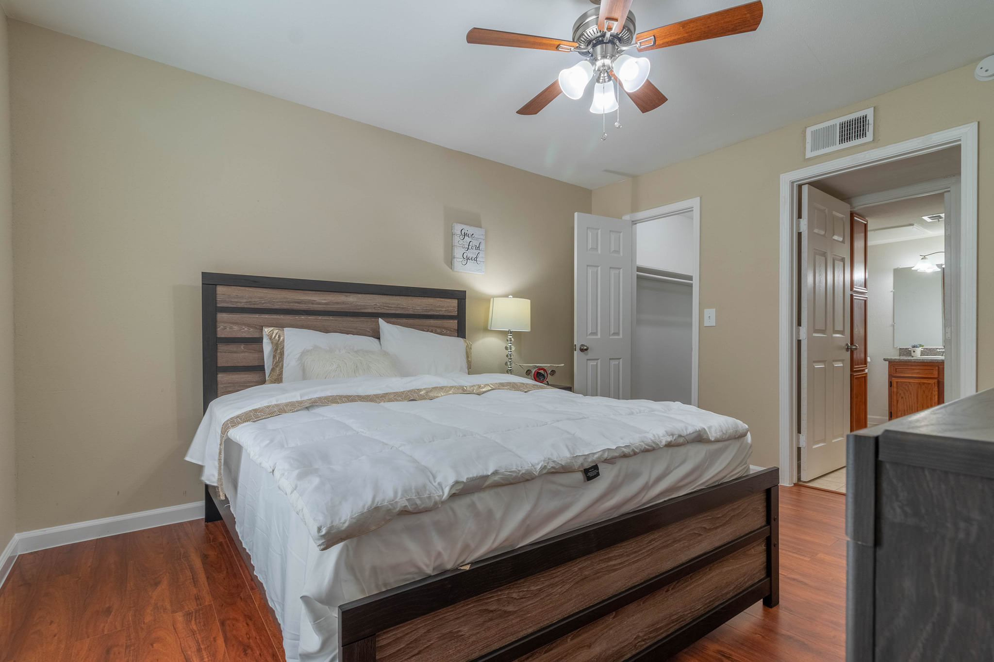 2 Bedroom 2 Bath